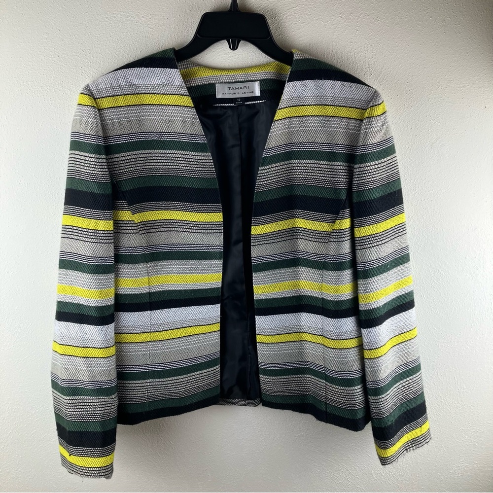 Tahari Arthur S. Levine Women’s Blazer Collarless, Tailored Jacket Size 12